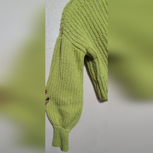 Cropped turtleneck sweater - Picture 4 of 4